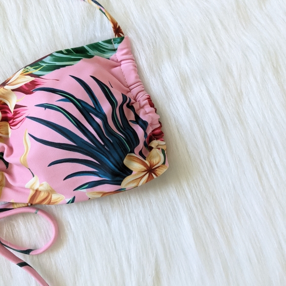 Pink tropical leaf and floral print bikini top - Picture 3 of 9